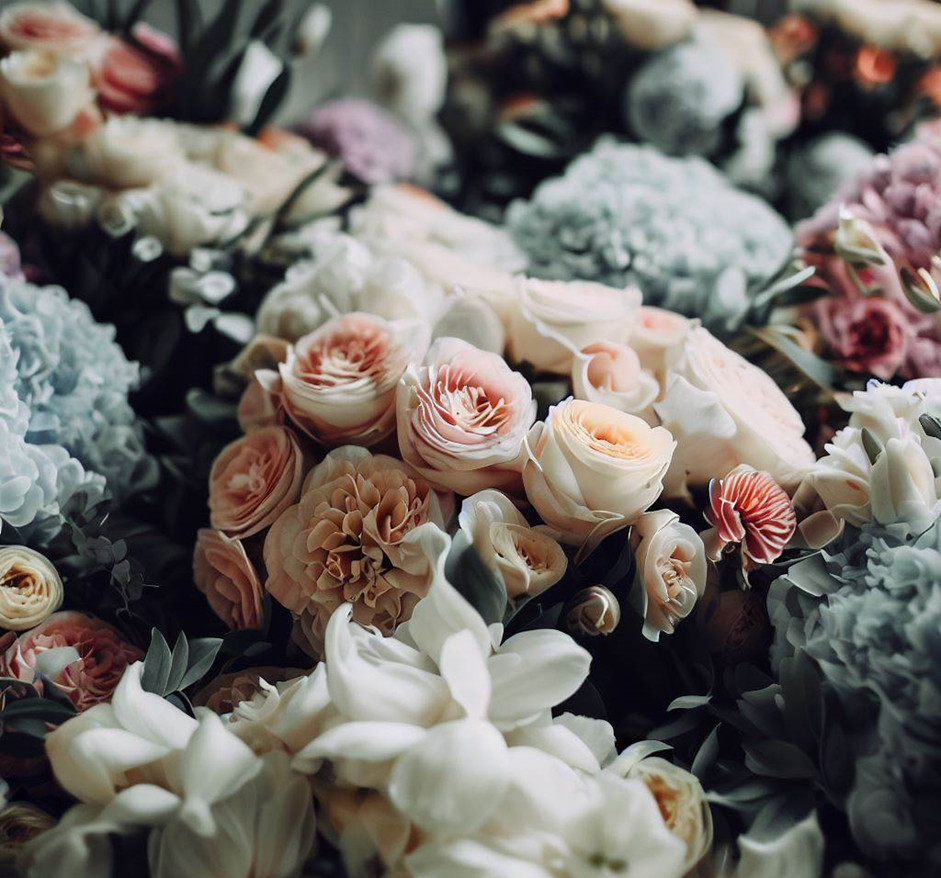 From Near or Far: Ordering Flowers through Delivery Services for Your Family Members
